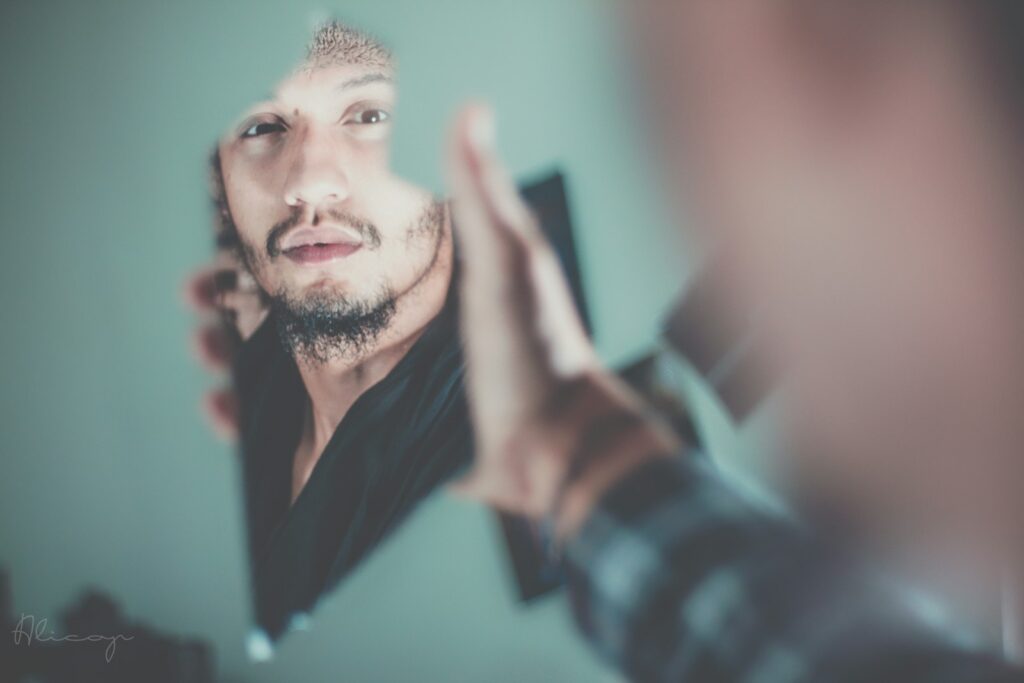 Male Pattern Baldness in Singapore — Causes & Treatment