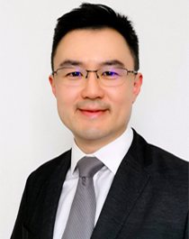 Photo of Adj Assoc Prof Fam Johnson